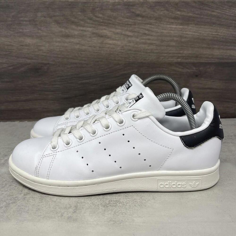 Adidas Stan Smith Shoes Womens Size 6.5 White Black Sneakers BY8965